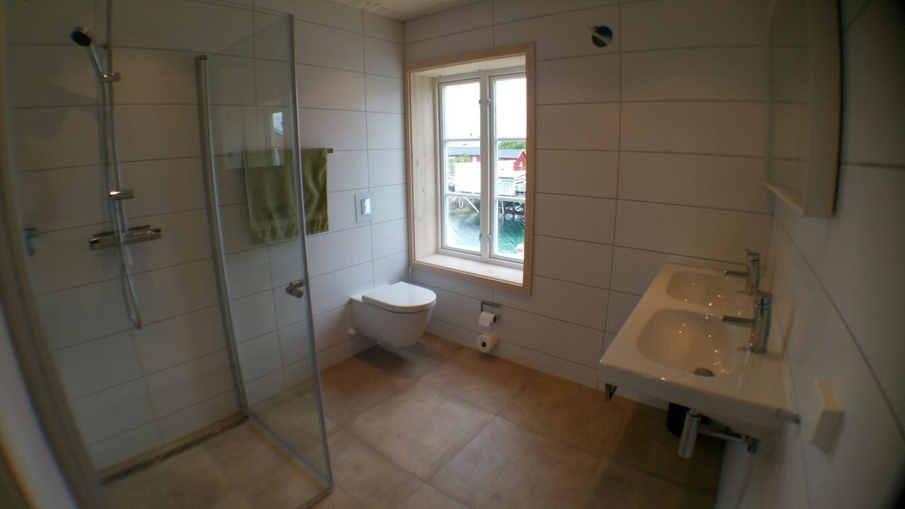 Lysvoldbrygga Bed & Breakfast Henningsvær Dış mekan fotoğraf