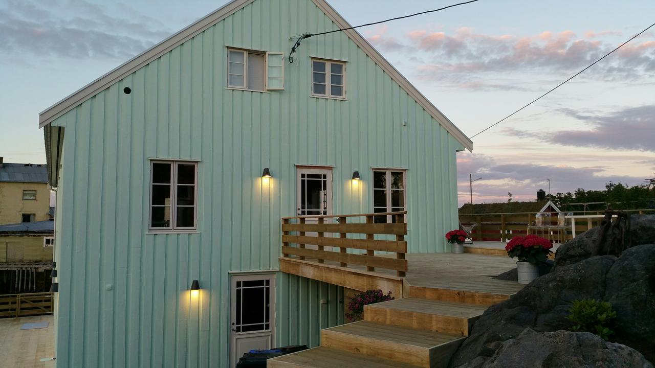 Lysvoldbrygga Bed & Breakfast Henningsvær Dış mekan fotoğraf