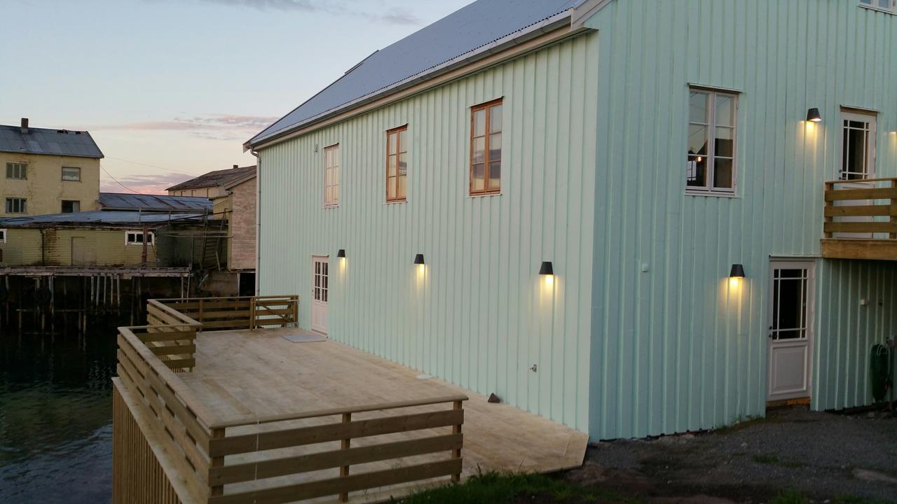 Lysvoldbrygga Bed & Breakfast Henningsvær Dış mekan fotoğraf