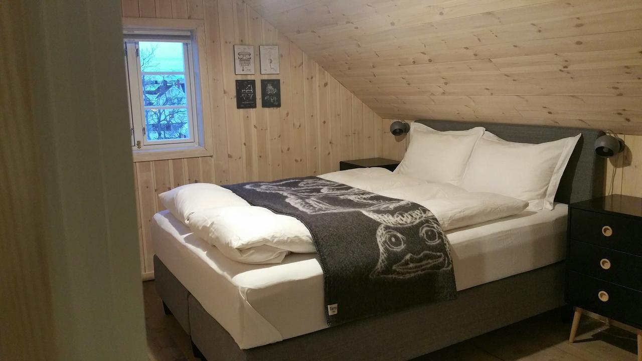 Lysvoldbrygga Bed & Breakfast Henningsvær Dış mekan fotoğraf
