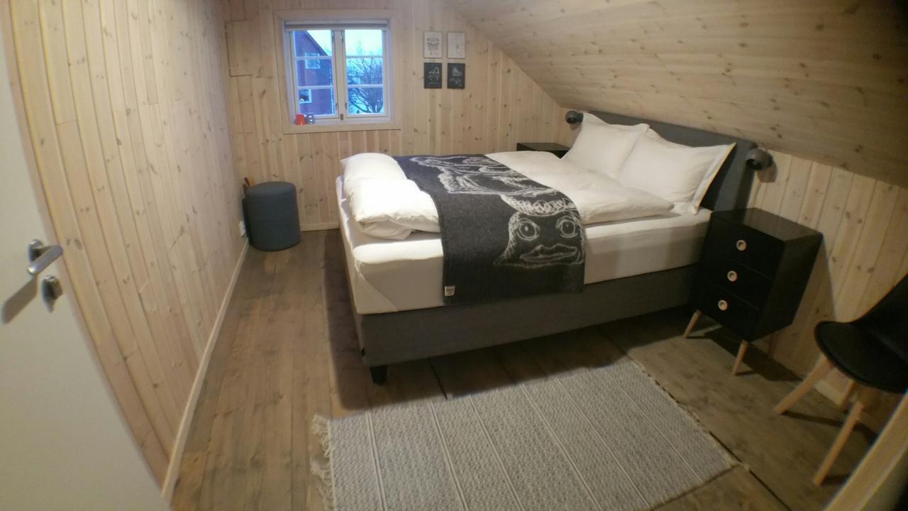 Lysvoldbrygga Bed & Breakfast Henningsvær Dış mekan fotoğraf