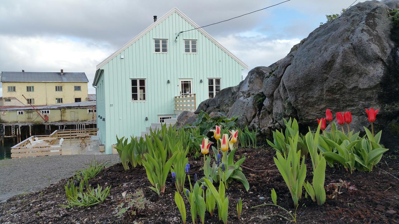 Lysvoldbrygga Bed & Breakfast Henningsvær Dış mekan fotoğraf